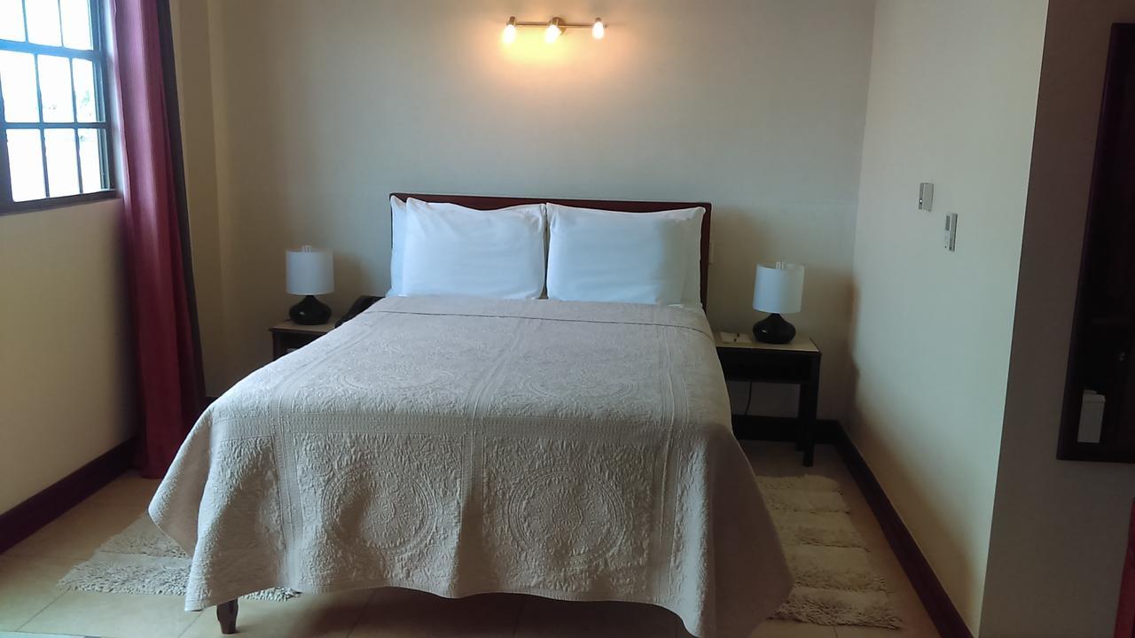 Brandsville Suites 乔治敦 外观 照片